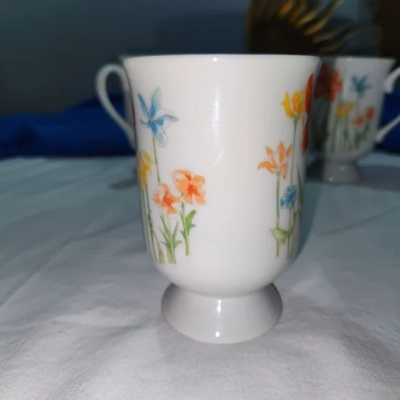 Tivoli Tuscany Mugs Fine China Made in Japan Wildflowers Floral Coffee Tea or Me - Picture 4 of 17